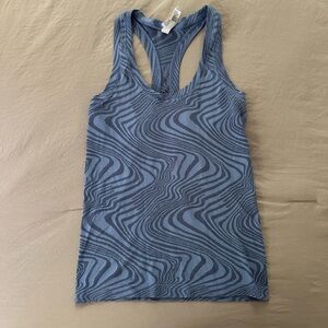 Athleta blue swirl tank top
